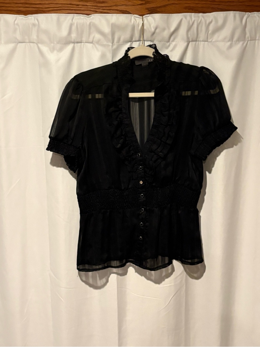 Forever 21 Black Ruffled Button-Front Blouse